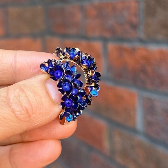 Anthropologie Blue and Gold Floral Earrings - Picture 4 of 9